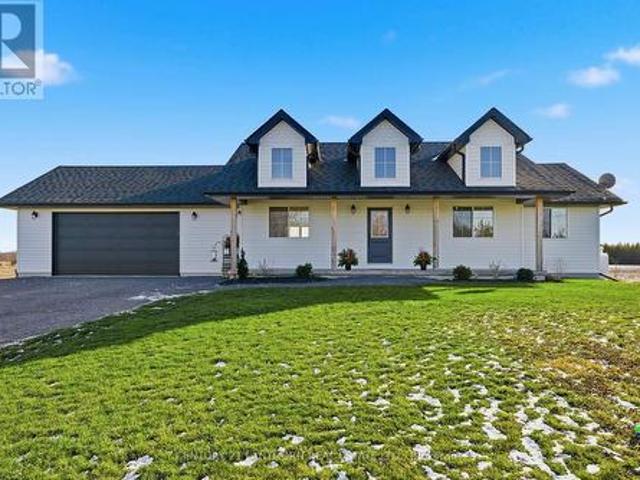 House for sale in Ontario