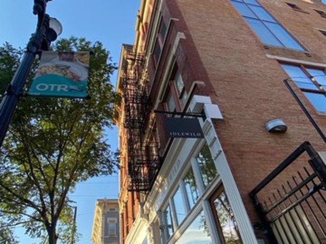 Condo for sale in Roselawn, Ohio