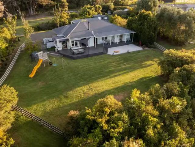 House for sale in Kawau Island