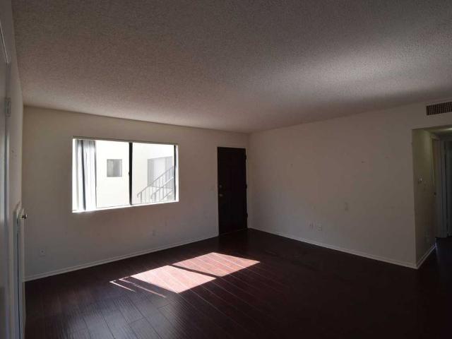 Apartment for rent in North Hollywood Neighborhood Council District, Canoga Park