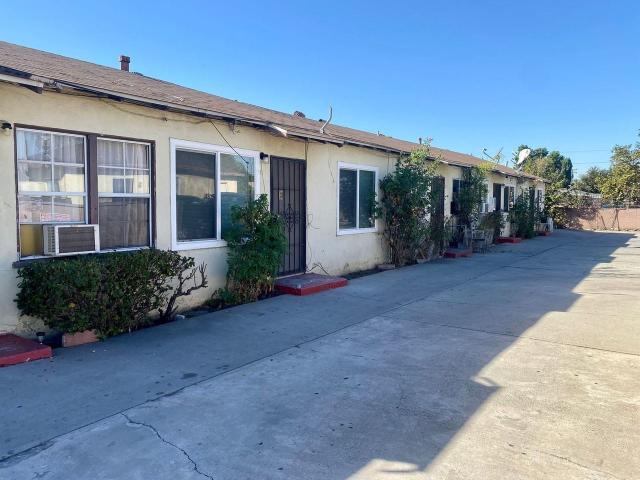 Apartment for rent in Montebello, California