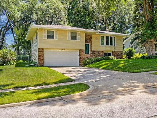 House for sale in West Des Moines, Iowa