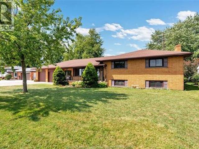 House for sale in Lakeshore, Ontario