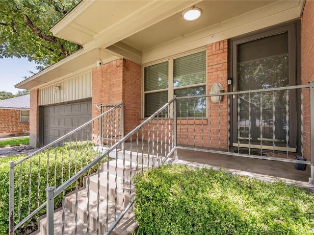 House for sale in Irving, Texas