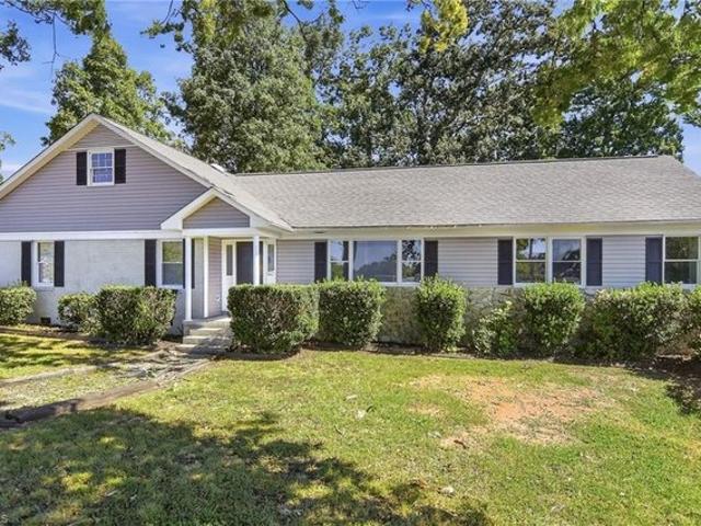 House for sale in Jamestown, Guilford County