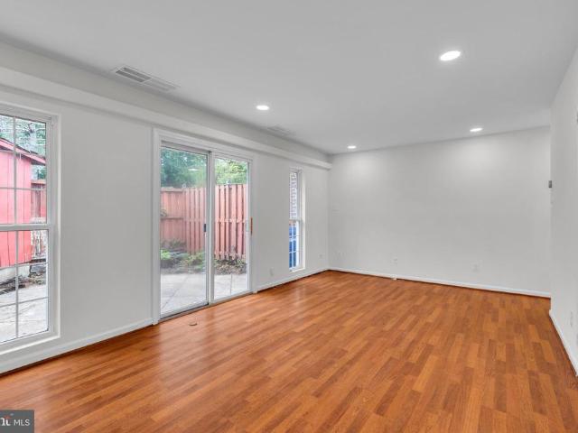 Townhouse for sale in Virginia