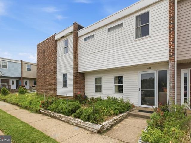 Townhouse for sale in Virginia