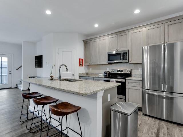 Condo for sale in Virginia