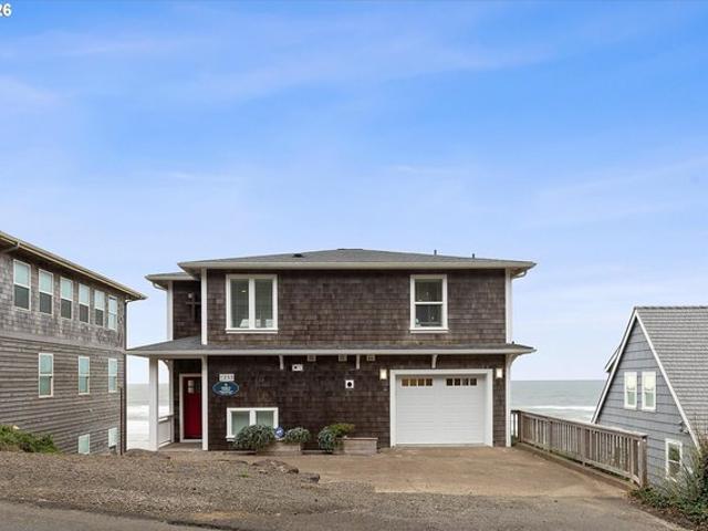 House for sale in Oregonia