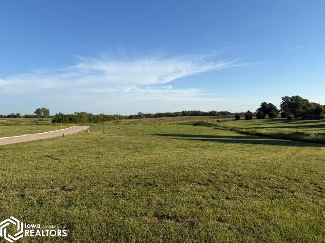 Land for sale in Chariton, Iowa