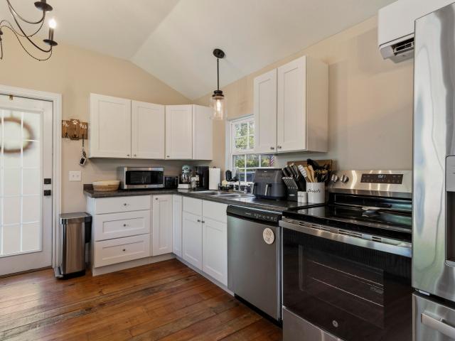House for sale in Stone, Missouri