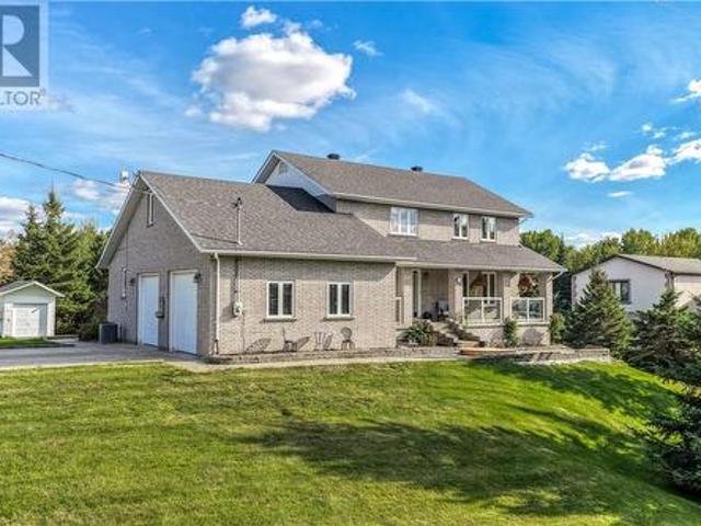 House for sale in Greater Sudbury, Northeastern Ontario