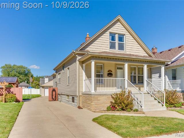 House for sale in Wyandotte, Wayne County