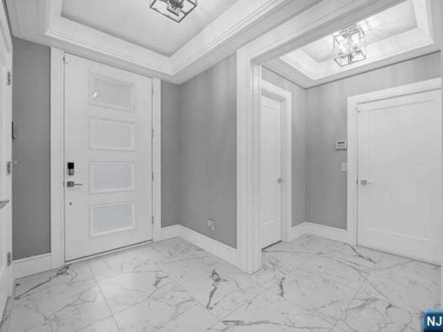 Townhouse for sale in Edgewater