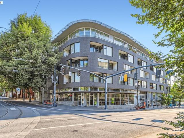 Condo for sale in Oregonia