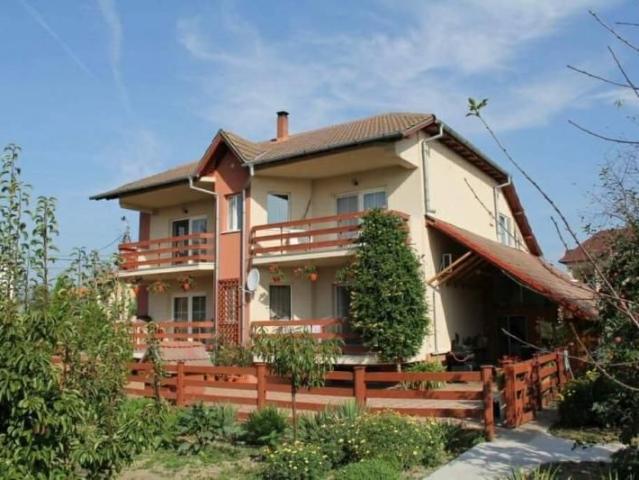 Casă închirieri în Valcea