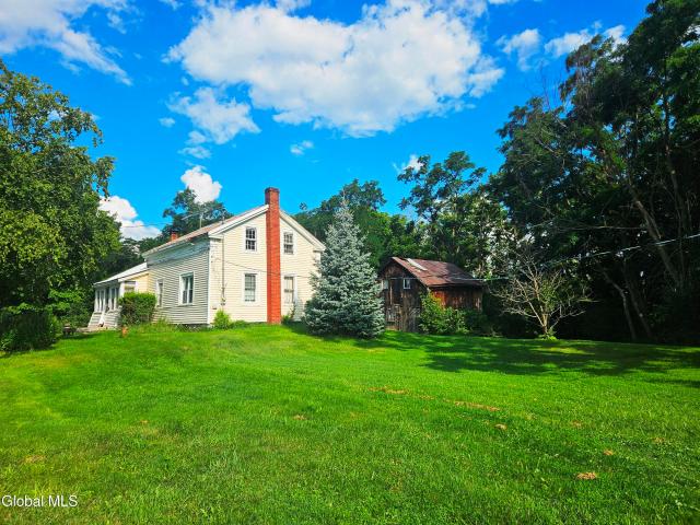 House for sale in Grovenor Corners, Town of Carlisle