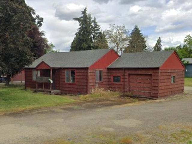 House for sale in Oregonia