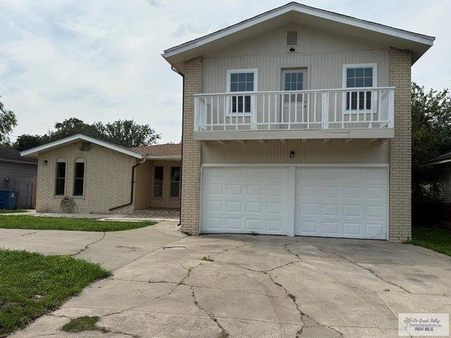 House for sale in Cameron, Texas