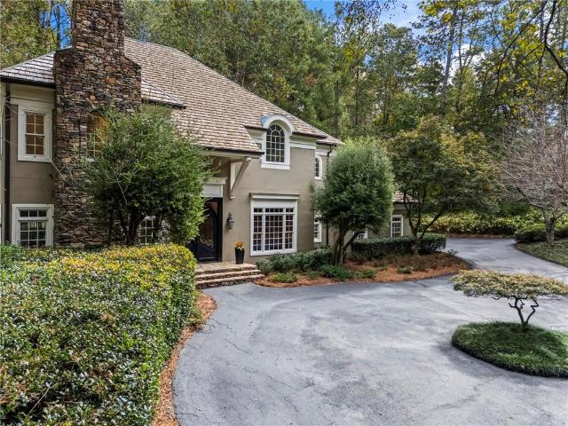 House for sale in Sandy Springs, Georgia