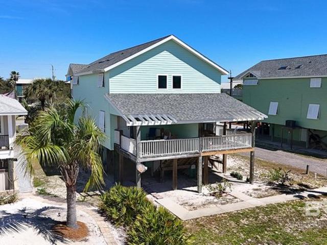 House for sale in Gulf Shores, Alabama