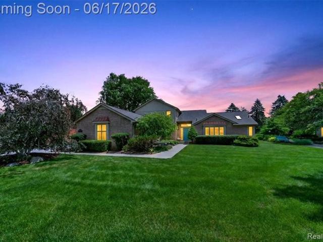 House for sale in Rochester Hills, Michigan