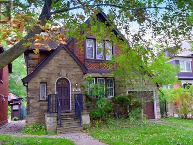 House for sale in Ancaster, Ontario