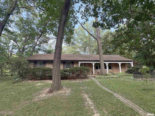 House for sale in East Peoria, Illinois