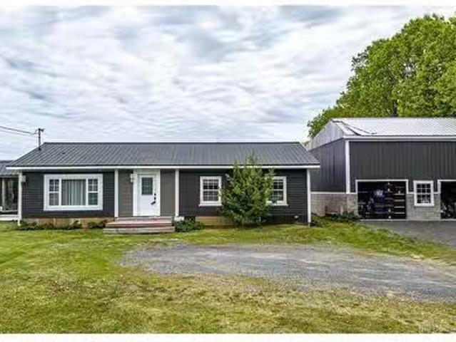 House for sale in Southampton, New Brunswick