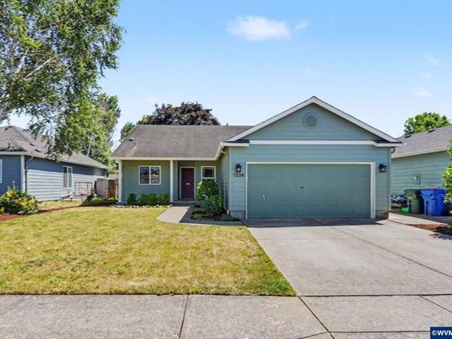 House for sale in Oregonia