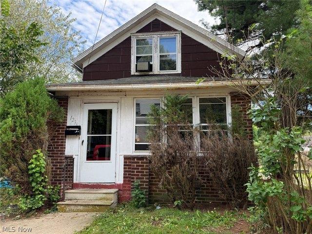 House for sale in Alliance, Stark County