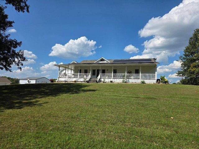 House for sale in Benton, Illinois