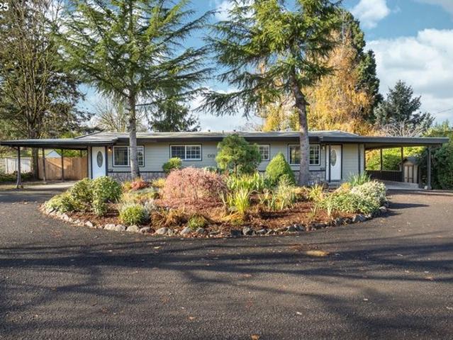 House for sale in Oregonia