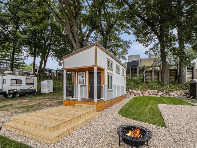 Condo for sale in Michigan