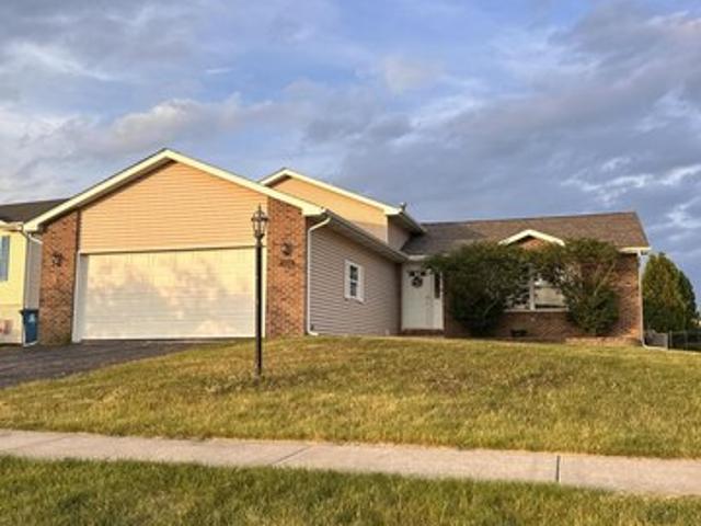 House for sale in Crown Point, Indiana