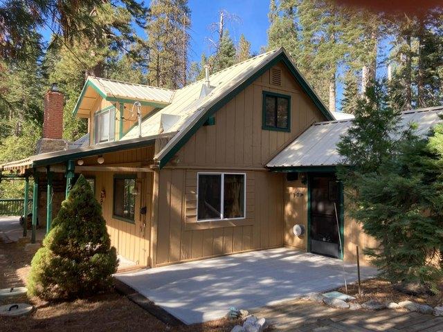 House for sale in Fish Camp, California