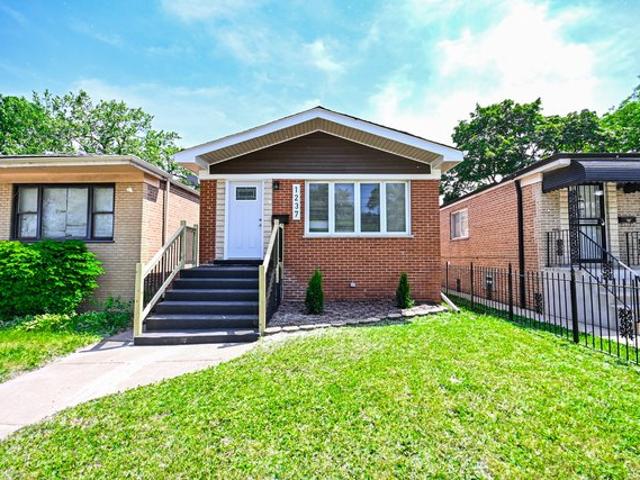 House for sale in Chicago Park, Illinois