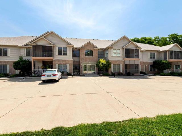 Condo for sale in Iowa