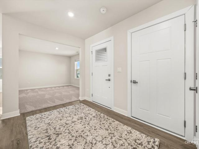 House for sale in Hampshire, Illinois