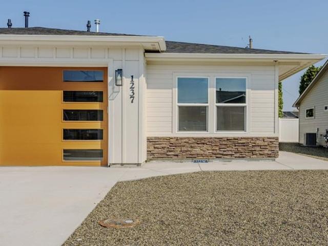 Townhouse for sale in Oregonia