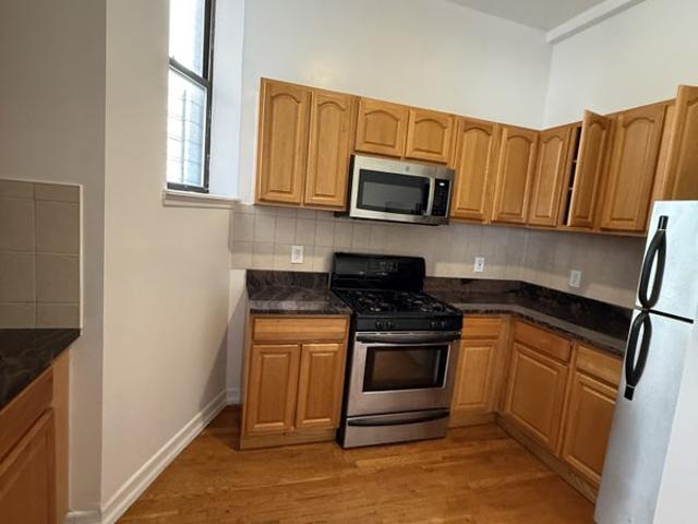 Room for rent in Arverne, New York