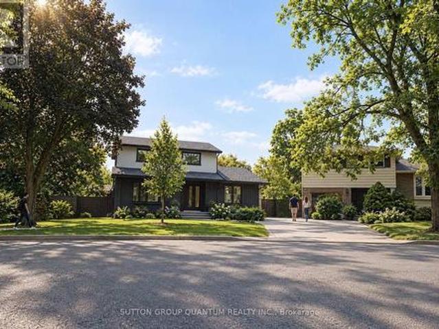 House for sale in Burlington, Ontario