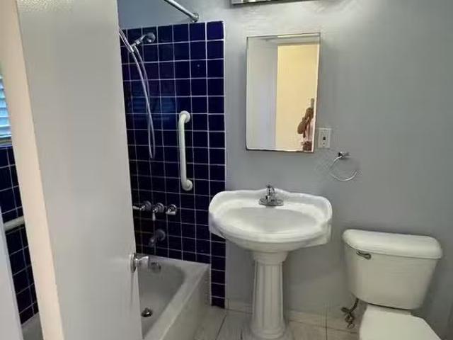 House for rent in Pasadena