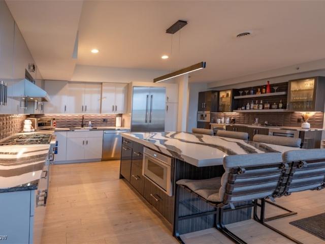 Condo for sale in Cleveland