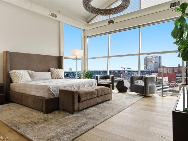 Condo for sale in Cleveland, Ohio