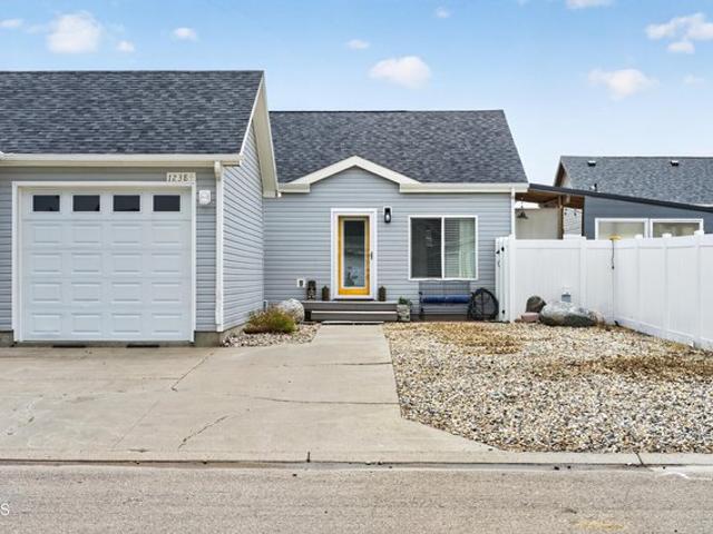 Townhouse for sale in North Dakota