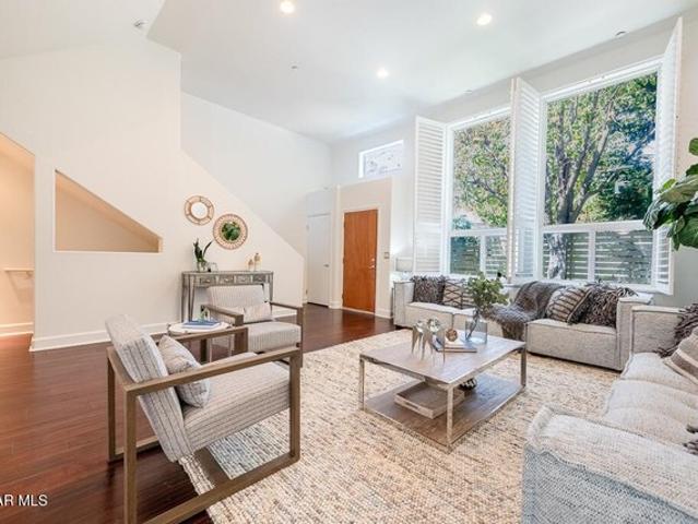 Townhouse for sale in Santa Monica, California