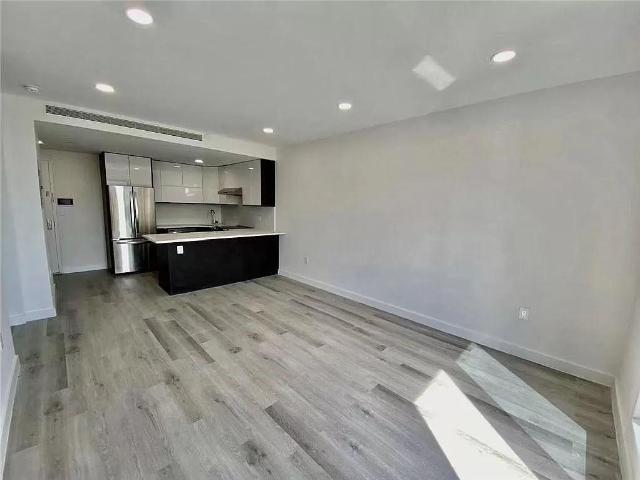 Condo for sale in Arverne, New York