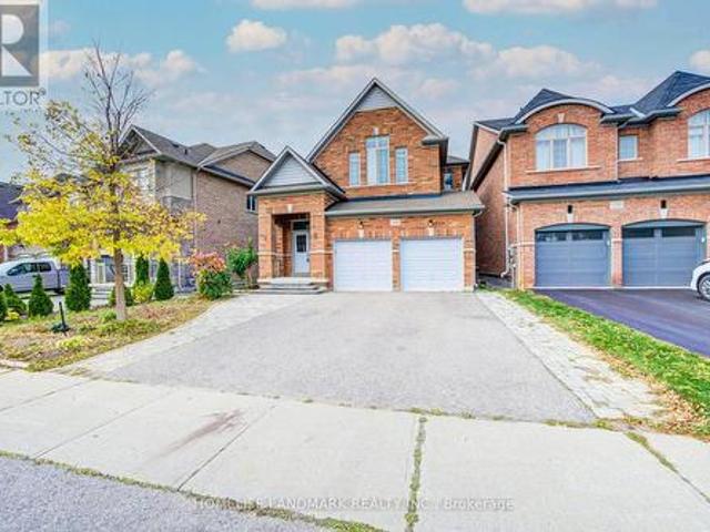 House for sale in Copper Hills, Newmarket