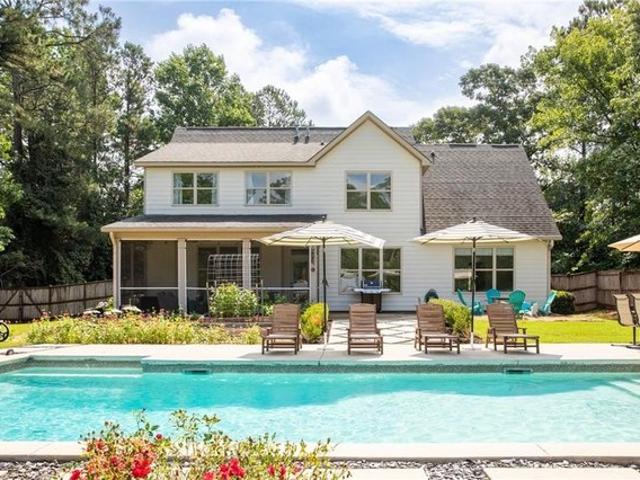 House for sale in Sharpsburg, Georgia